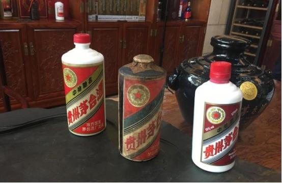 白酒完好未拆，放10年还能喝吗？酿酒师给出明确答案，建议了解