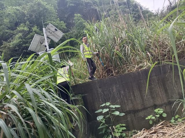 逆流而上战风雨，京珠北、乐广北高速有群“摆渡人”