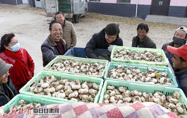 【食说新语】“热辣”甘肃，这些兰州特产让你甜在心头