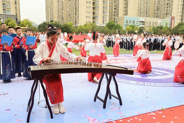 活力校园㊸｜龙城高级中学（教育集团）东兴外国语学校第五届体育艺术节举行