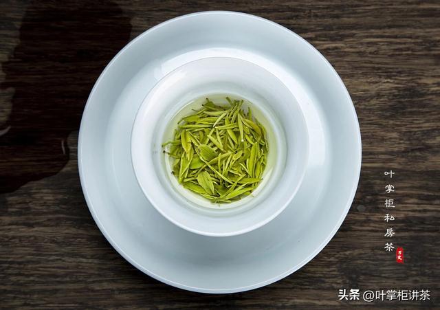 盖碗、紫砂壶、玻璃杯有什么不同？哪个更为通用？