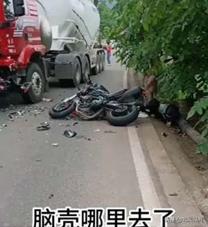 车祸网现场死人美女(太吓人四川28岁女子被大货车当场撞死，围观大妈问：脑壳去哪了)