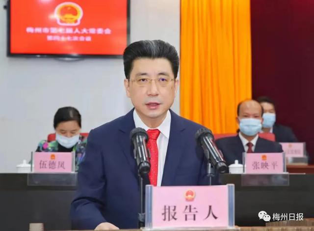 广东省委副秘书长王晖，任梅州市代市长