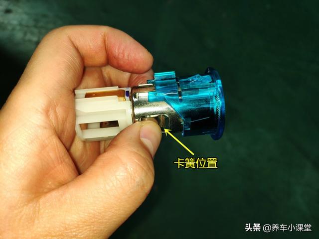 告别维修店“只换不修”--DIY自己动手让点烟器起死回生