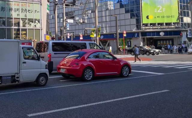 过过眼瘾 东京街头的出现的那些车，你能认全都是啥车么